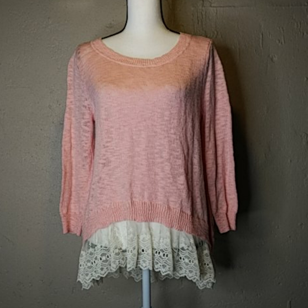 Mossimo High Low Lace Edged Scoop Neck Sweater M